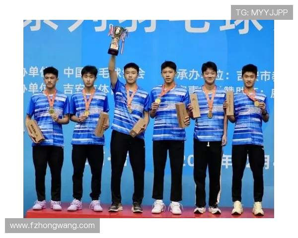 重庆羽毛球队在全国羽毛球速度排行榜中荣登第七名展现出强劲实力与潜力